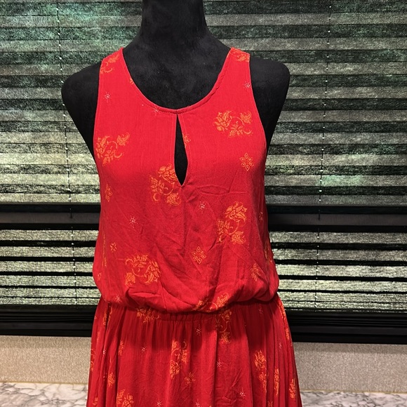 Miss Me Women’s Red Floral Sleeveless Asymmetrical Hem Dress Tie Neck Medium - Picture 4 of 10